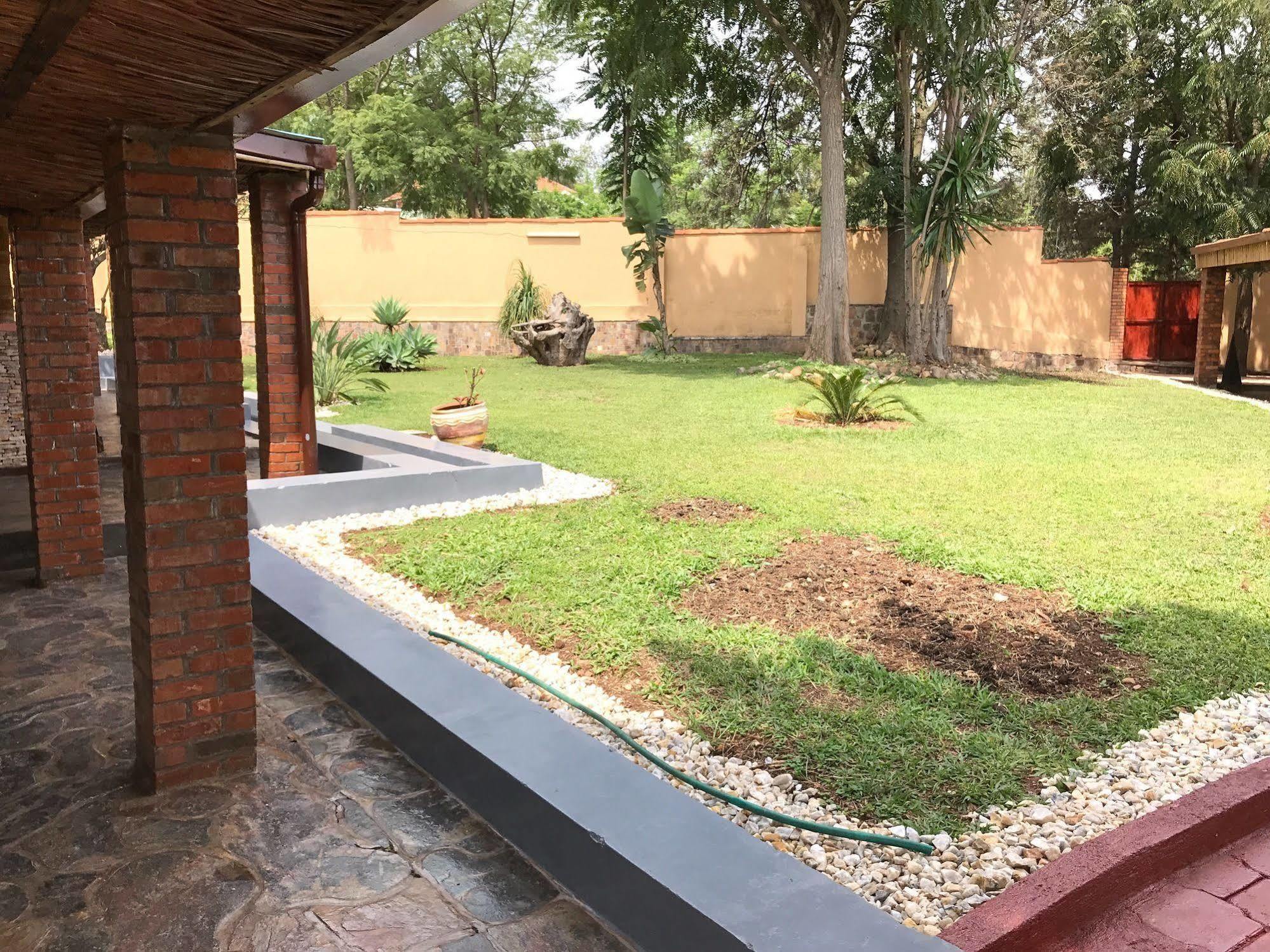 Inside Afrika Boutique Hotel Kigali Exterior foto